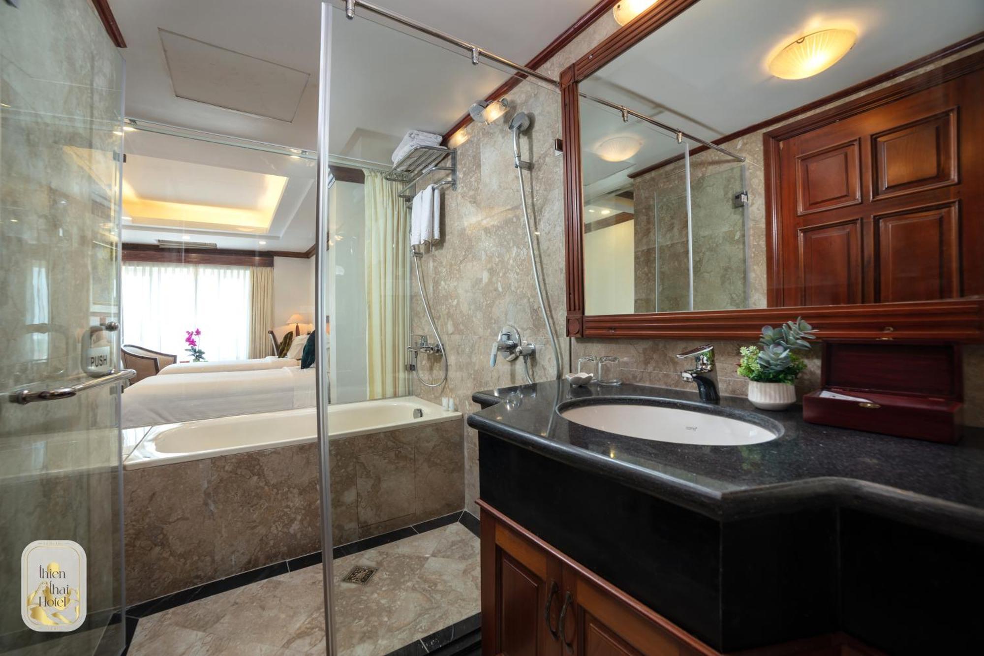 Thien Thai Hotel & Spa Hanoi Exterior foto